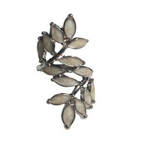 Leaf Design Long Ring Silver Tone Metal Enamel Accents Size 8.5 Gift Jewelry Mom